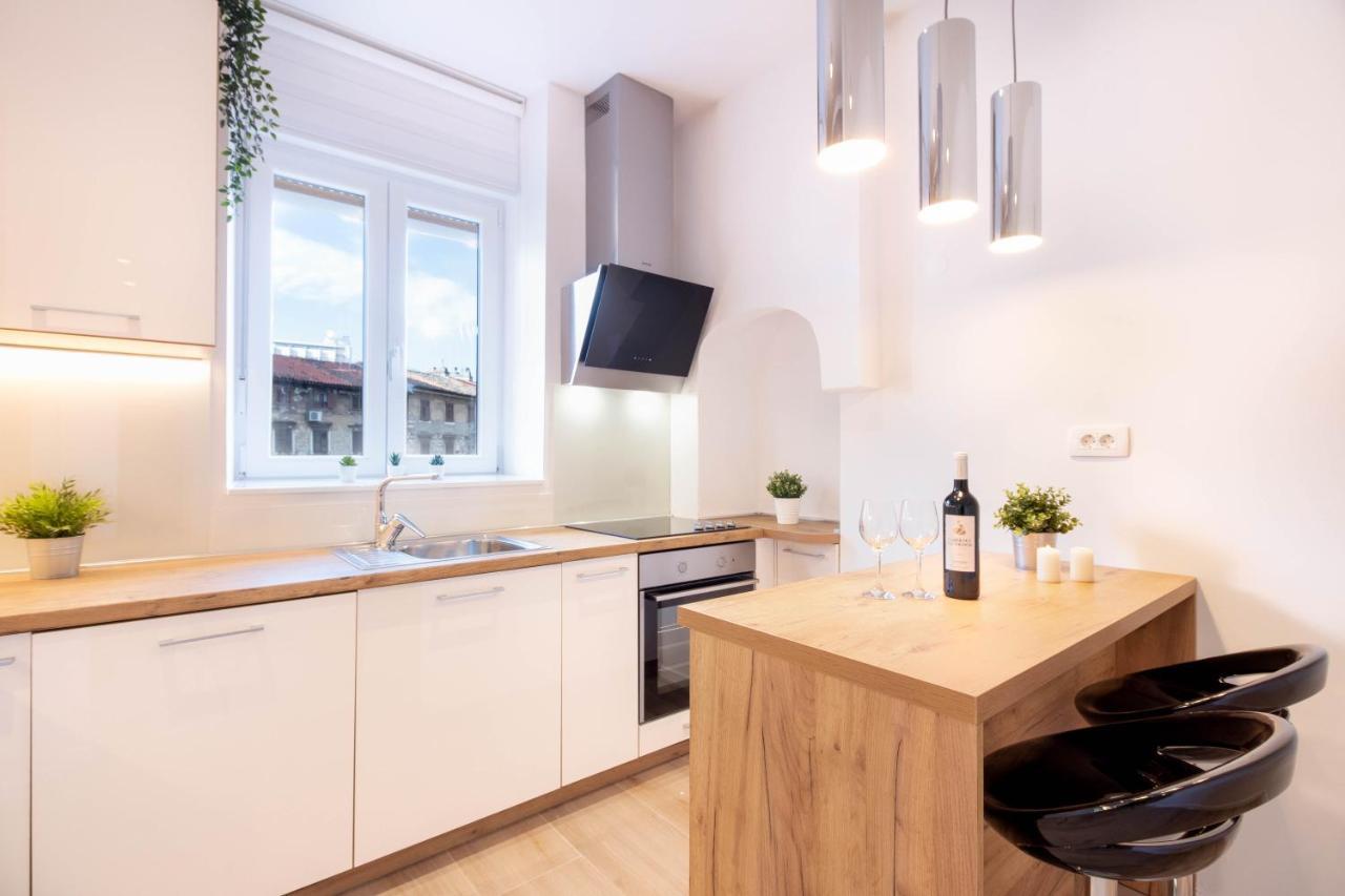 Apartments Fiorello غييكا المظهر الخارجي الصورة