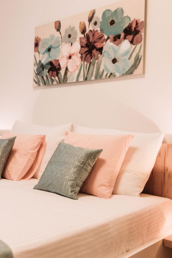 Apartments Fiorello غييكا المظهر الخارجي الصورة